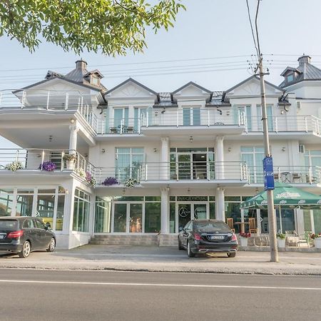 A Klub Apartmani Mrcajevci Kültér fotó