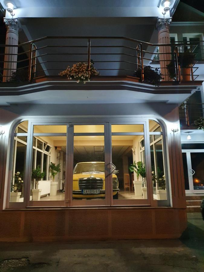 A Klub Apartmani Mrcajevci Kültér fotó