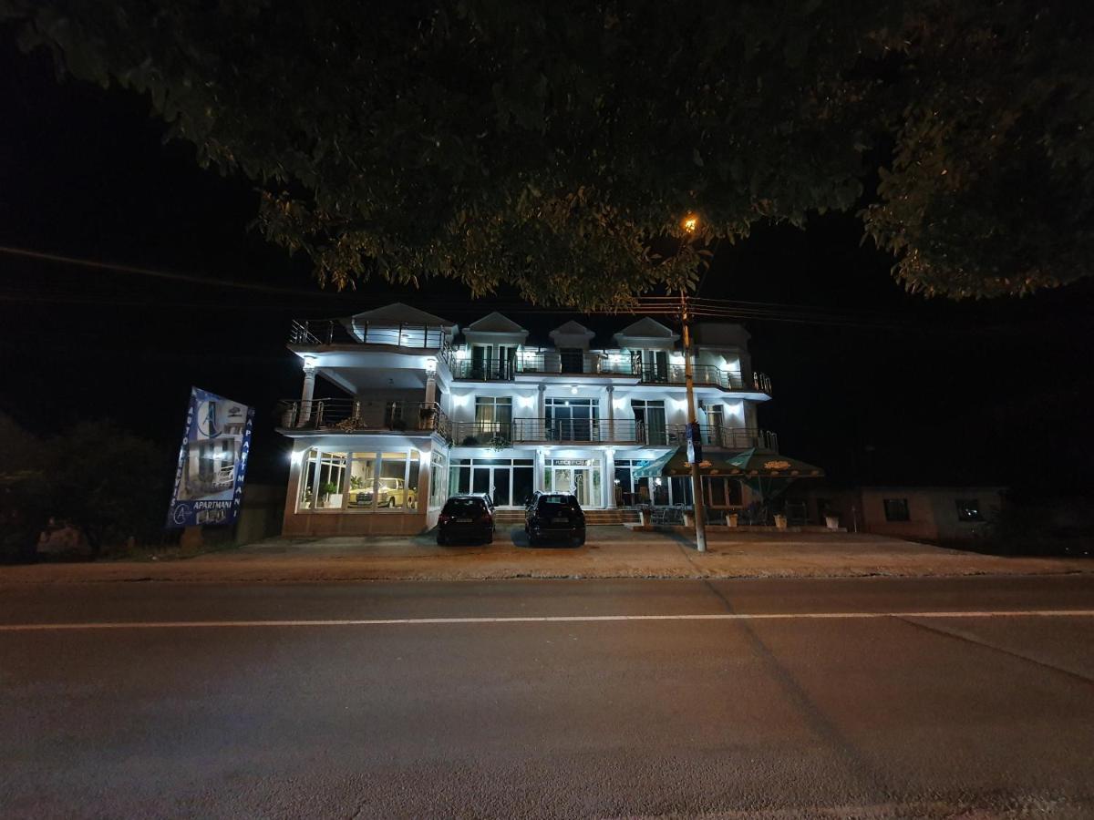 A Klub Apartmani Mrcajevci Kültér fotó