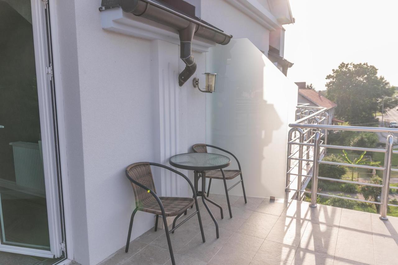 A Klub Apartmani Mrcajevci Kültér fotó